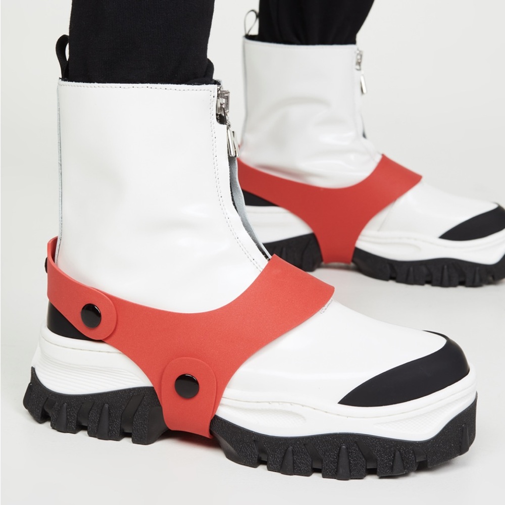 SOLD‼️RARE‼️MSGM zip boots NWT new